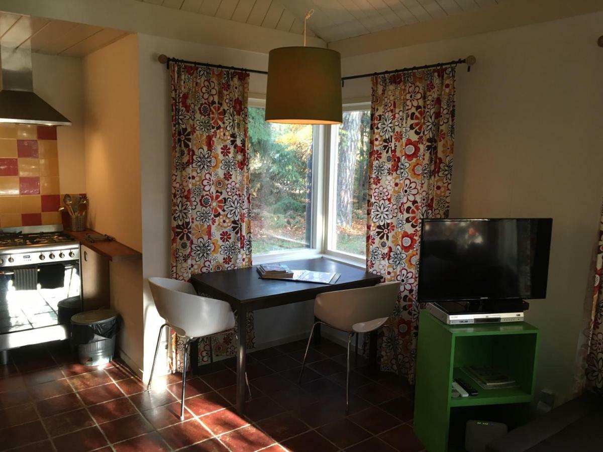 Kleine Huisje Op De Veluwe Otterlo Εξωτερικό φωτογραφία